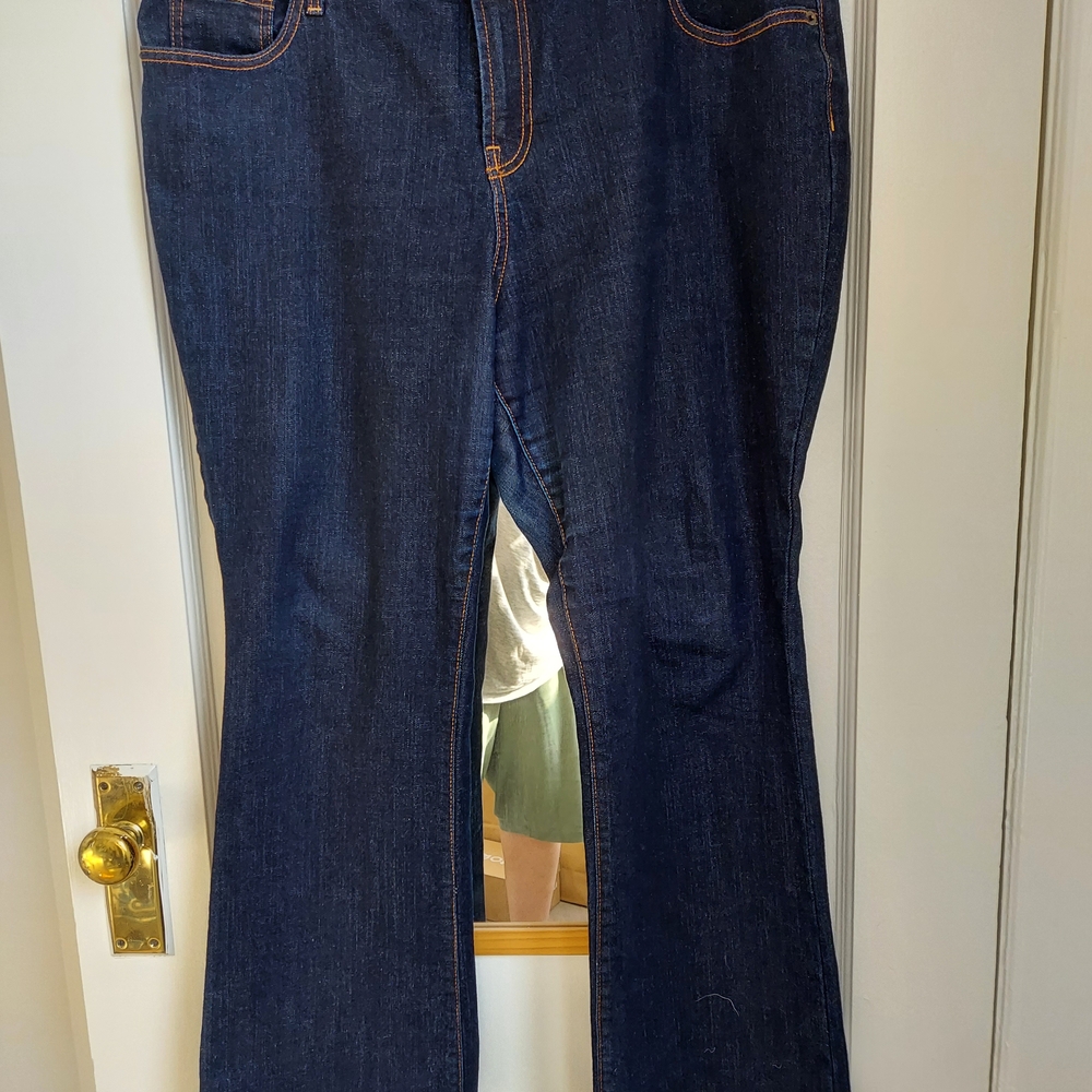 Old Navy Women's Boot Cut Jeans in Dark Blue